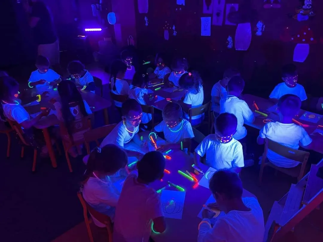 zajęcia sensoryczne dla dzieci w przedszkolu